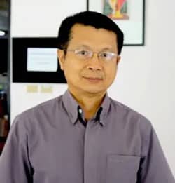 Dr Sombat Tapanya